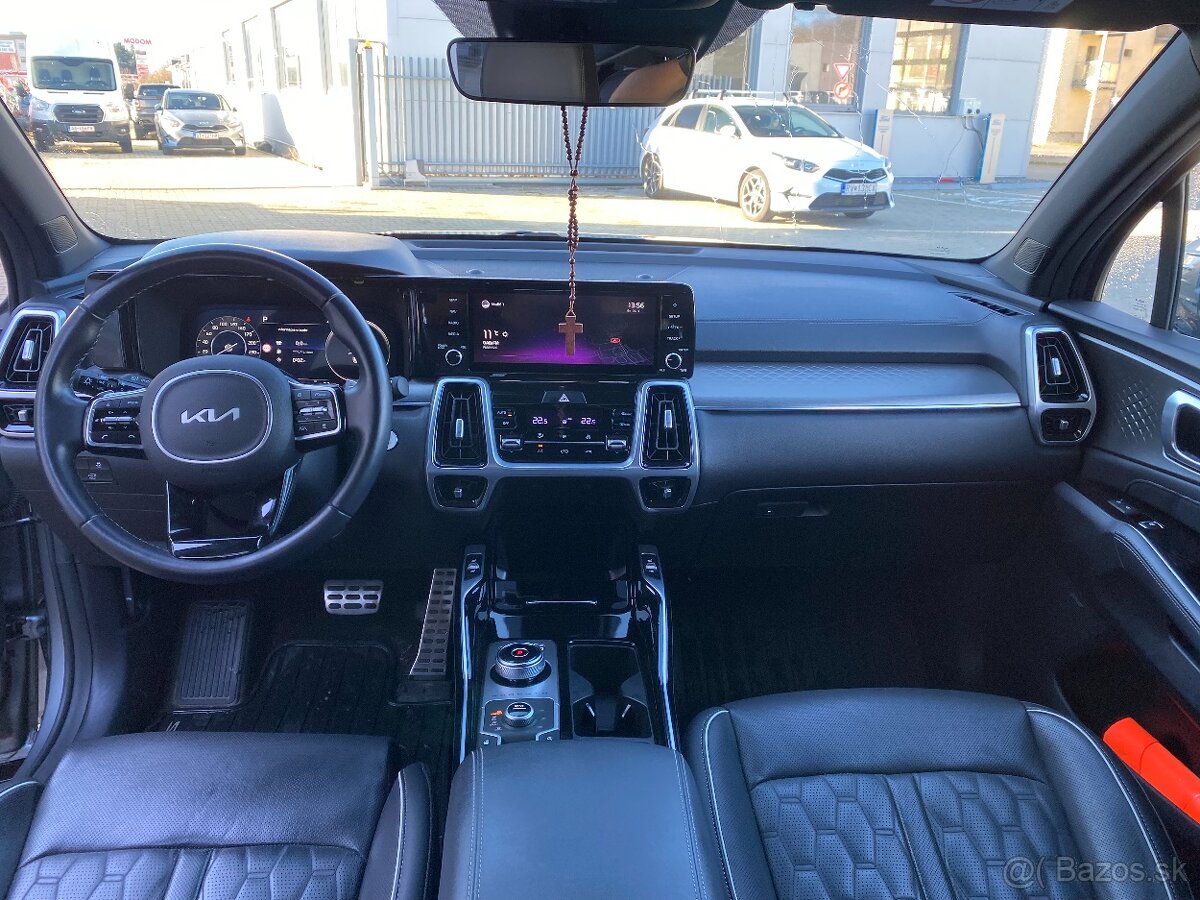 Kia Sorento 2.2 CRDi Platinum AWD, 142kW, A8 - 7