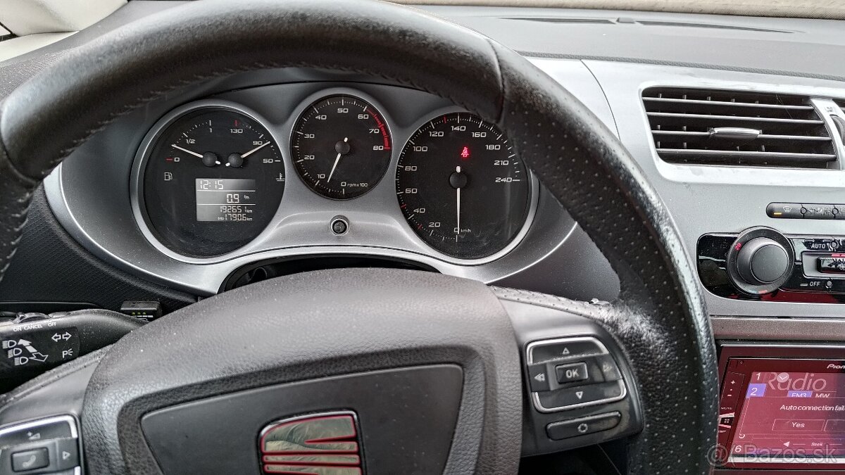 Seat Leon 1,6 benzín + plyn, r.v. 2010, 75kw, nájazd 195 000 - 7