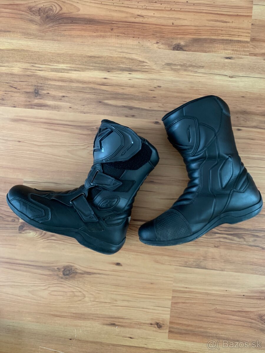 Moto bunda,moto boty,kevlarove rifle a prilba LS2 - 7