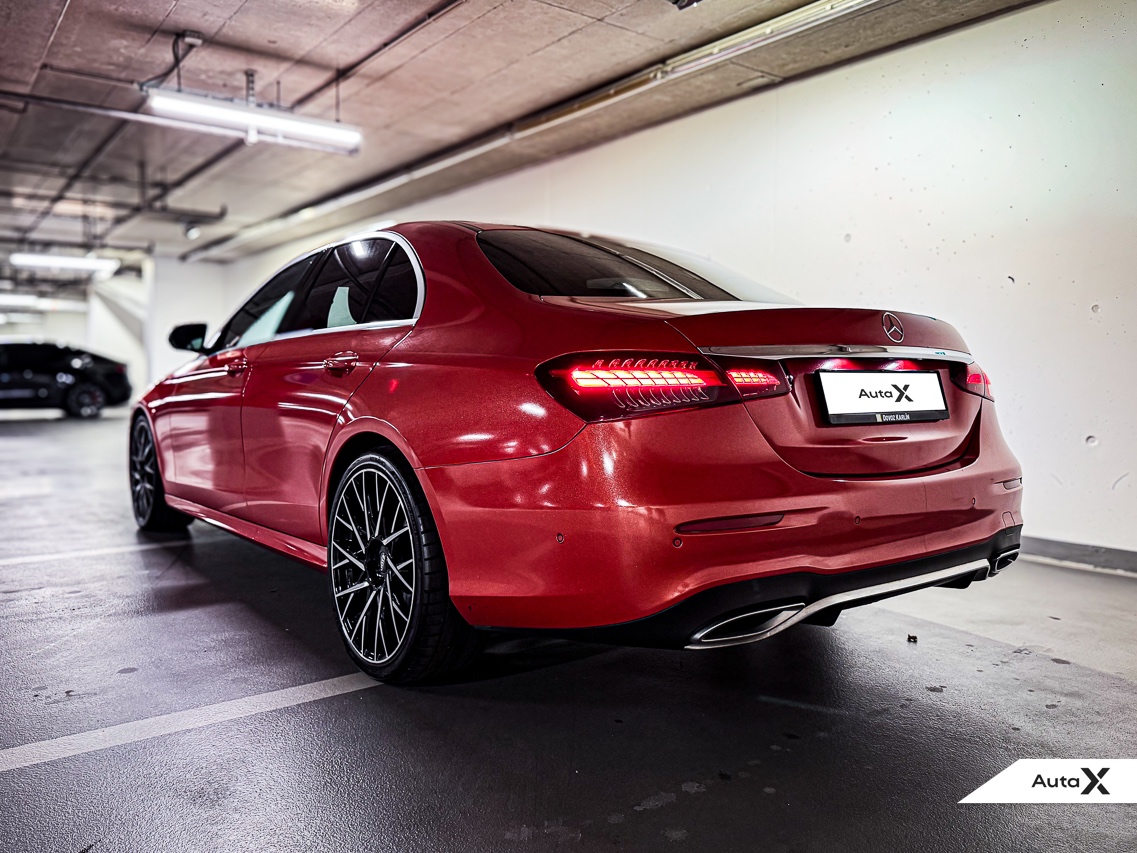 Mercedes-Benz E 220d W213 facelift 143 KW - 7