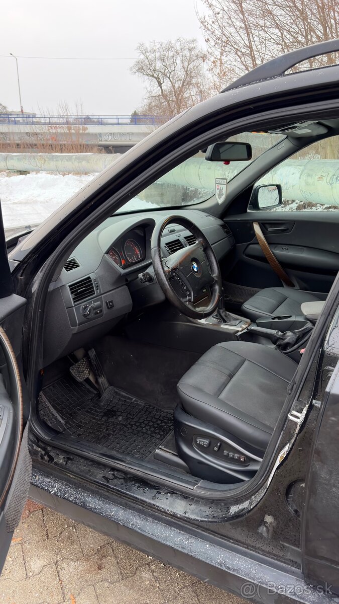 BMW X3 2.5i + LPG - 7