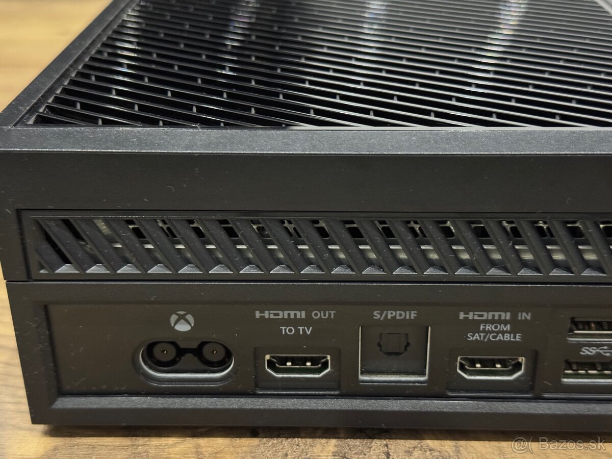 Samostatná herná konzola Xbox One 1TB - 7