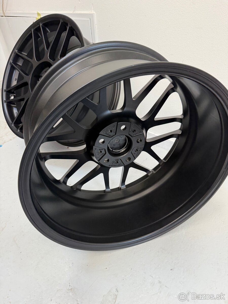APEX ARC8, BMW 5x120, 19” - 7