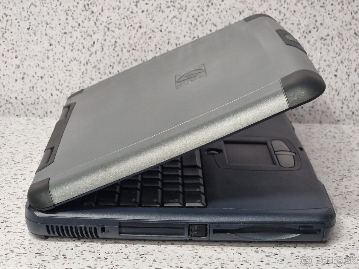 HP OmniBook XE3 》Retro HW 》starý laptop/notebook - 7