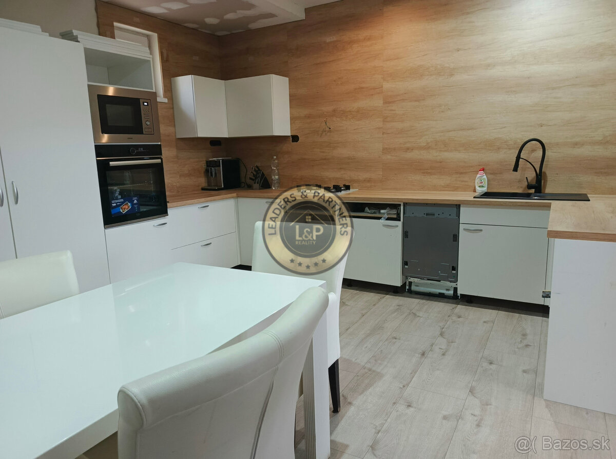 Priestranný 6 - izbový rodinný dom vo Veľkých Ripňanoch - 7