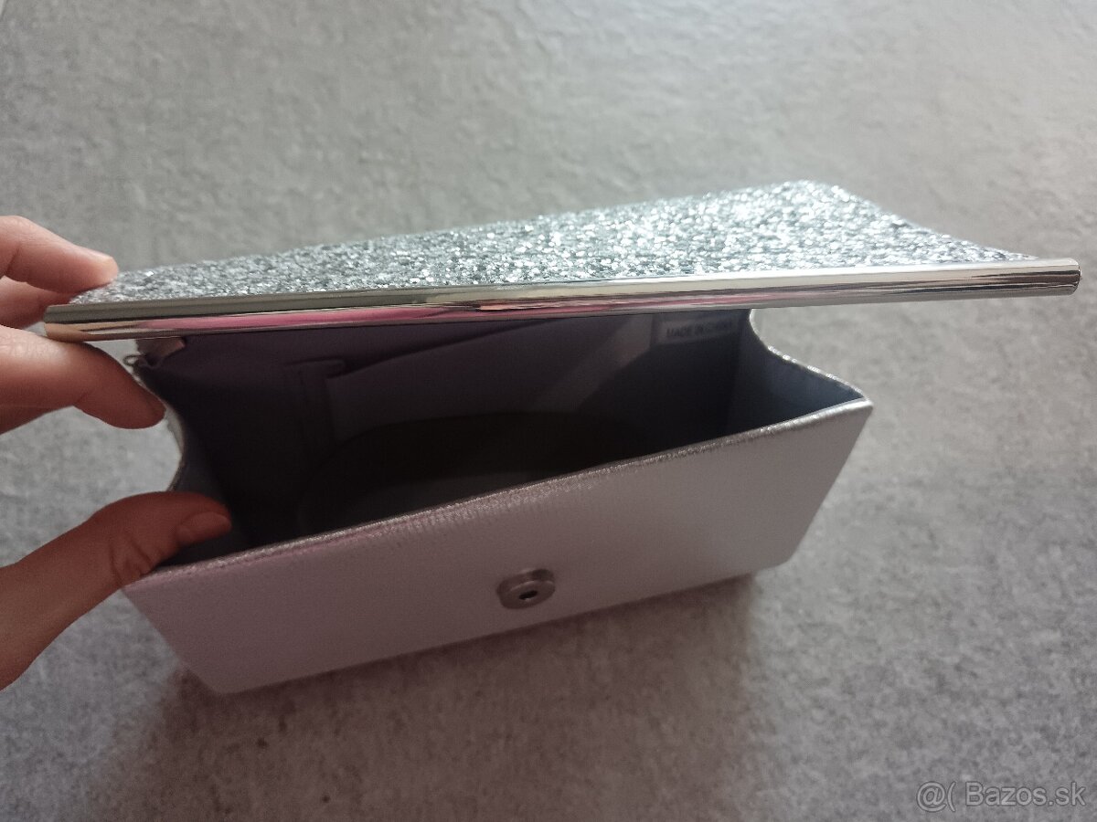 Strieborná kabelka plesová - 7