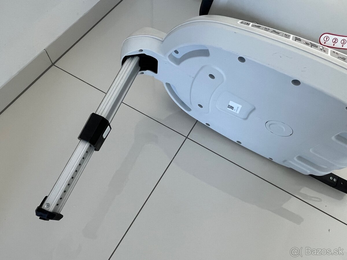 PETITE&MARS Autosedačka Reversal II Isofix Grey (0-18 kg) - 7