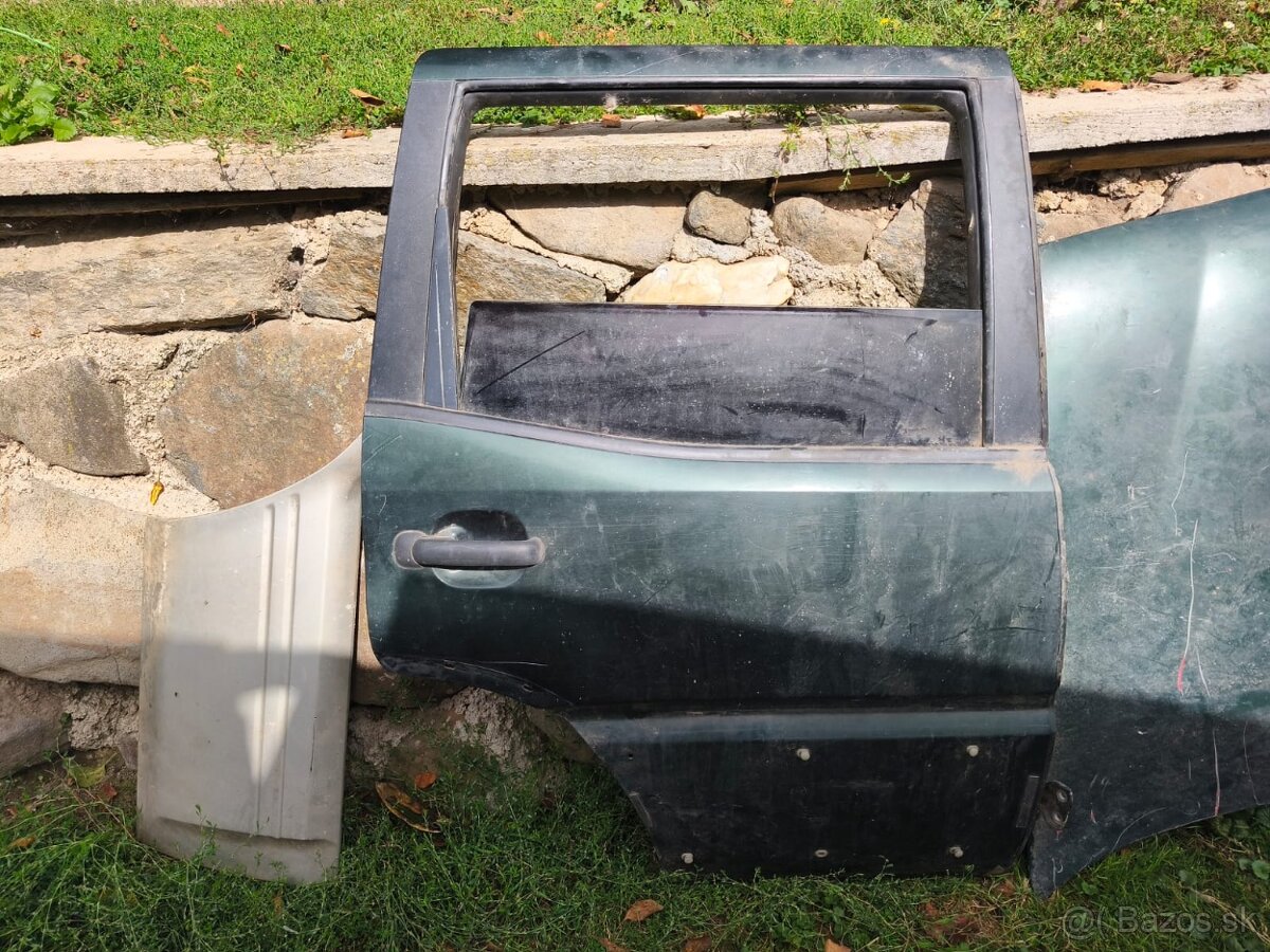 Rozpredám Nissan Terrano 2 - 7