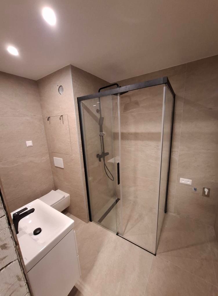 Stavebné a rekonštrukčné práce - 7