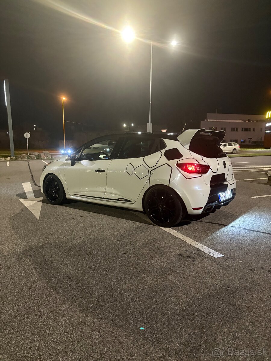 Renault Clio IV RS - 7