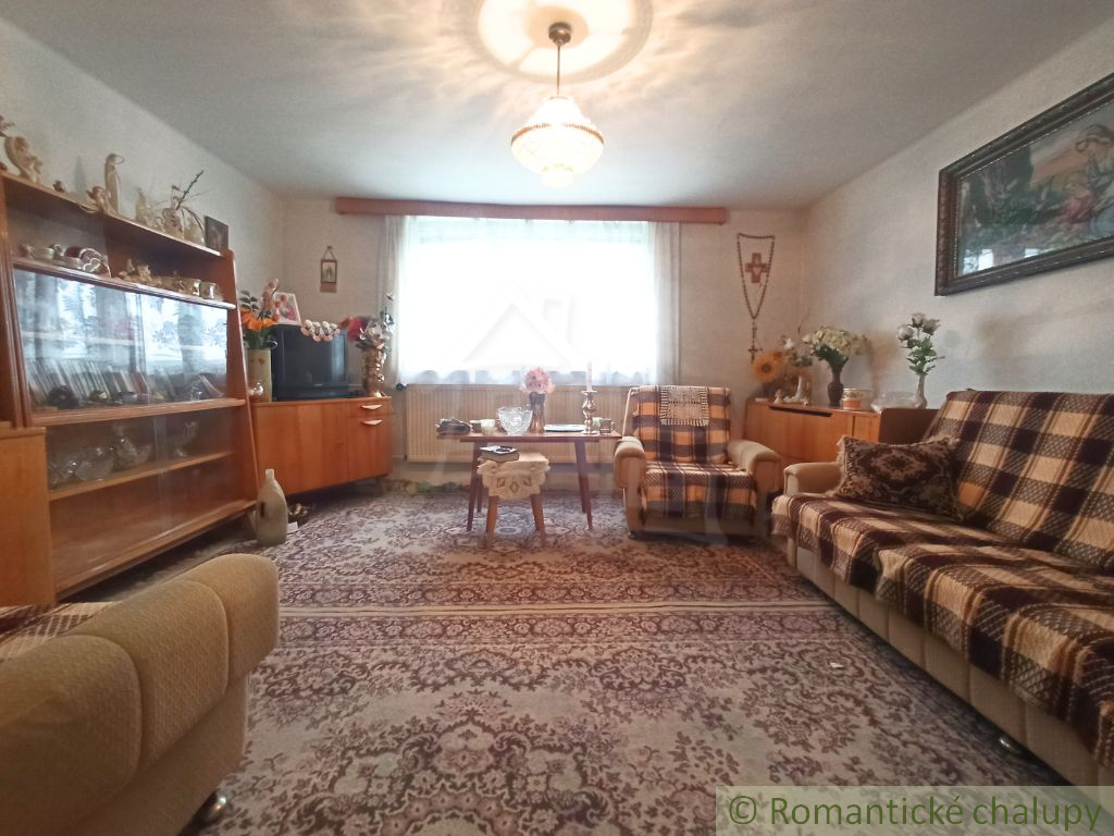 Rodinný dom na predaj v tichej lokalite pri Vranove n. T.- - 7