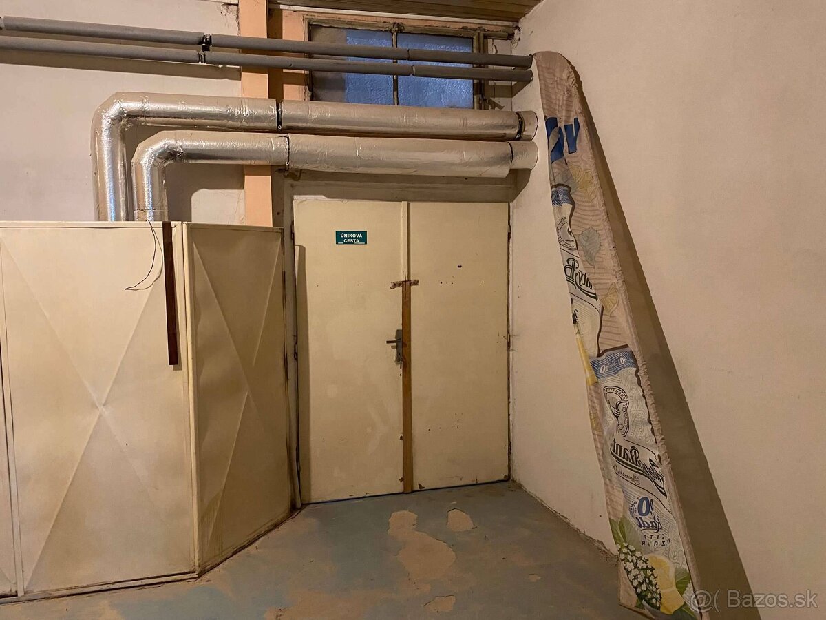 RealityKolesár prenajíma priestor 170m2 OC Torysa Jaltská Fu - 7