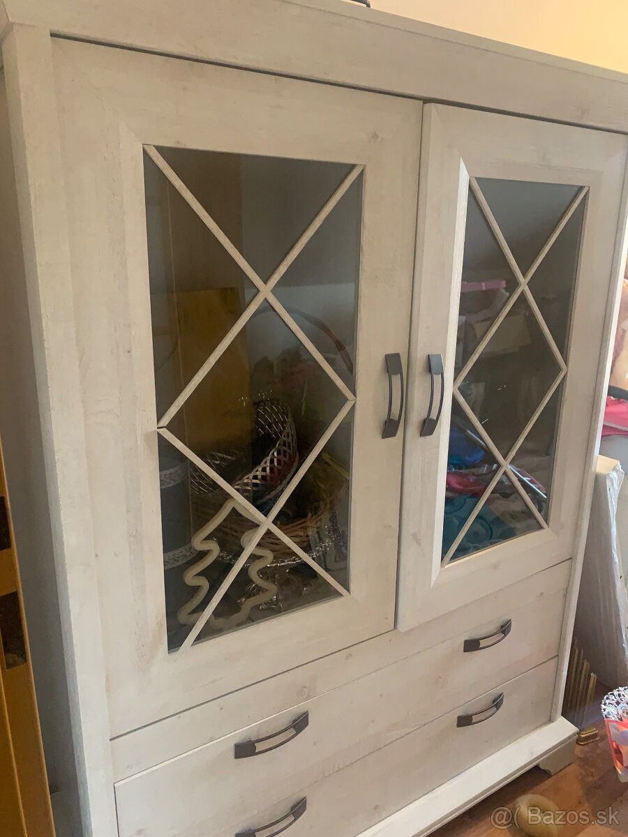 Nový stôl a stoličky 6ks - 7