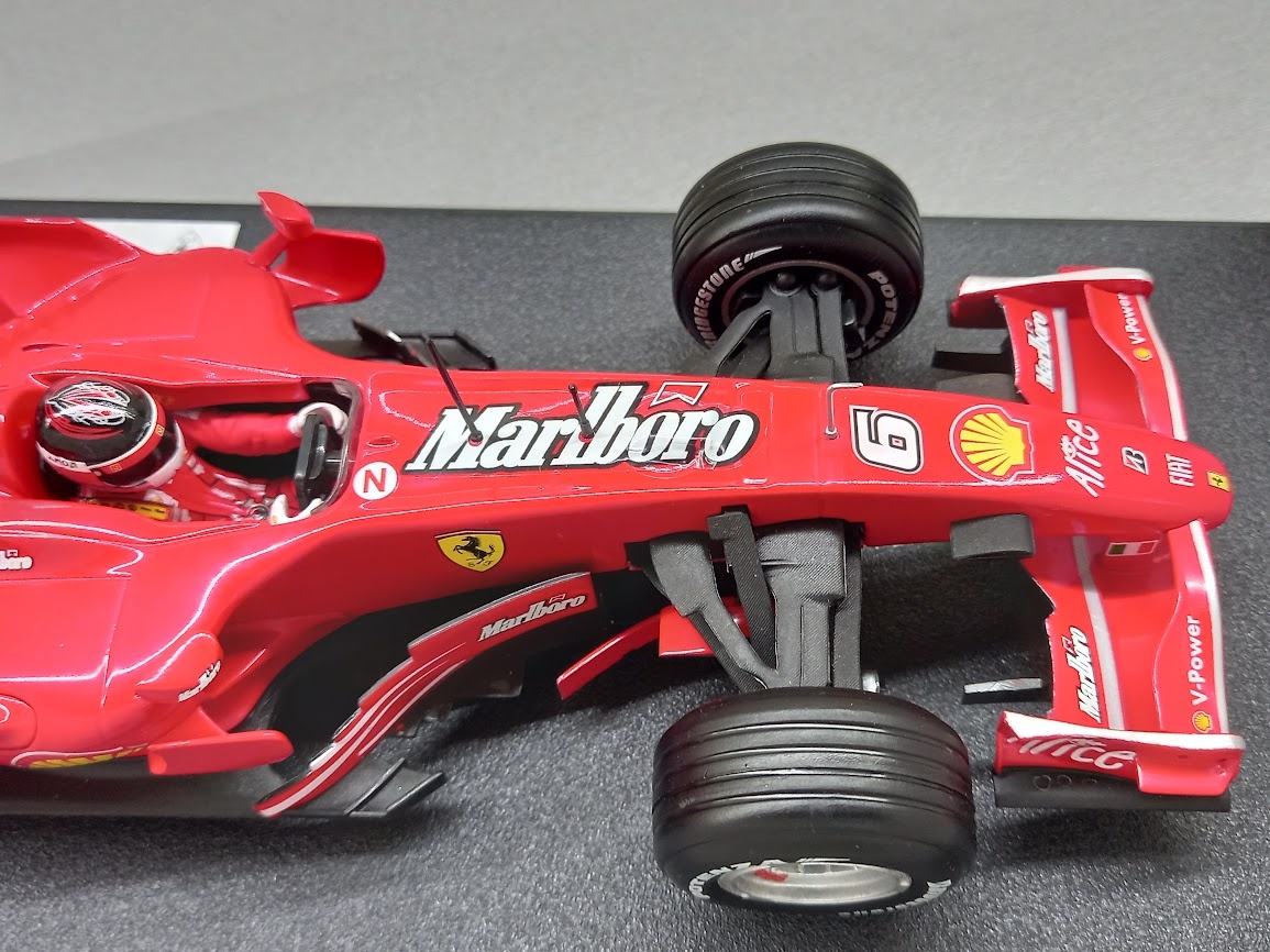 F1 FERRARI F2007 2007 MARLBORO RAIKKONEN HOTWHEELS 1:18 - 7