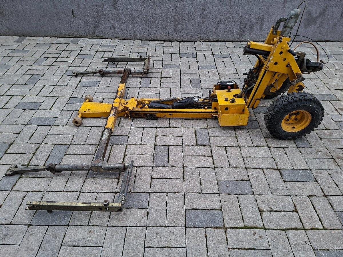 Autoprepravnik tzv.Motyl, odtahovy vozik - 7
