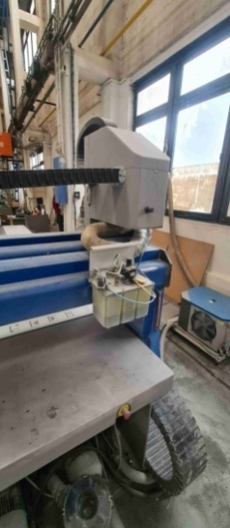 Použité portálové nestingové 3-osé CNC centrum - 7