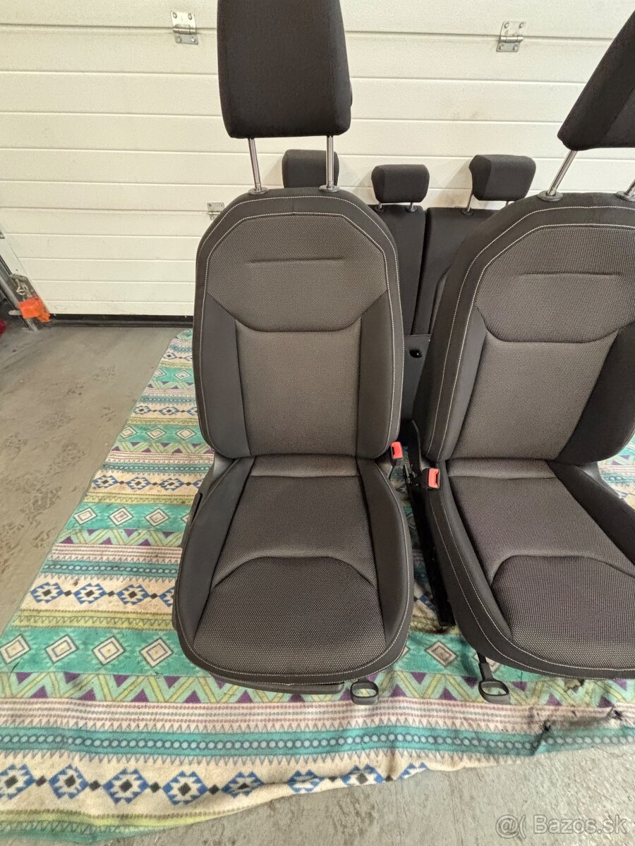 Seat arona sedacky interier - 7