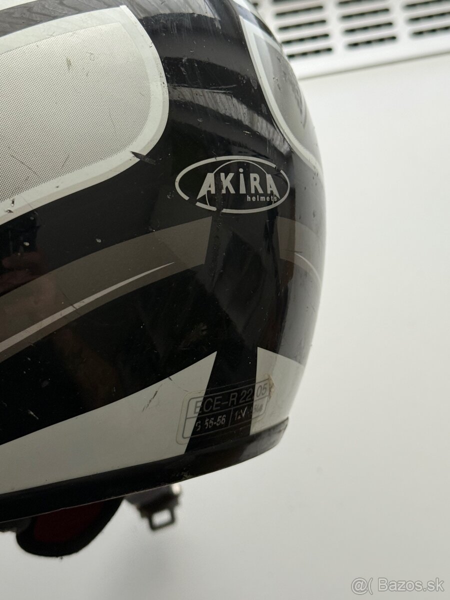 Prilba na motorku - 7