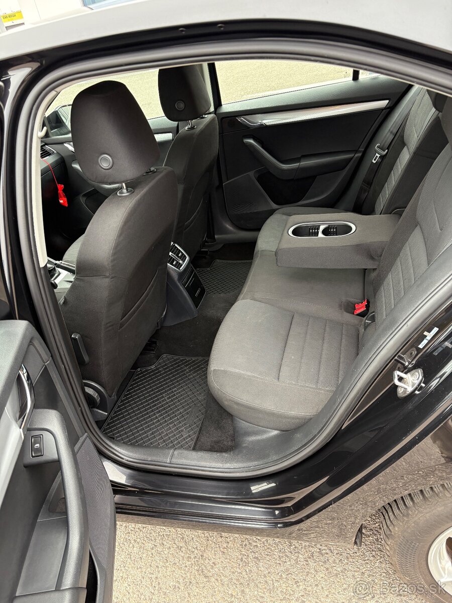Škoda Octavia TSi, 1,2 77kW - 7