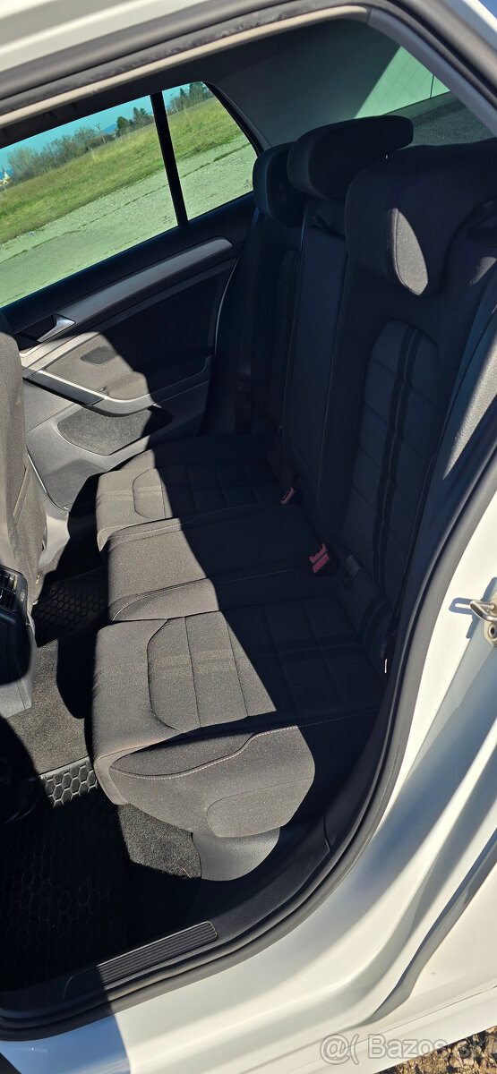 Volkswagen Golf 7 R-Line 2.0TDI - 7