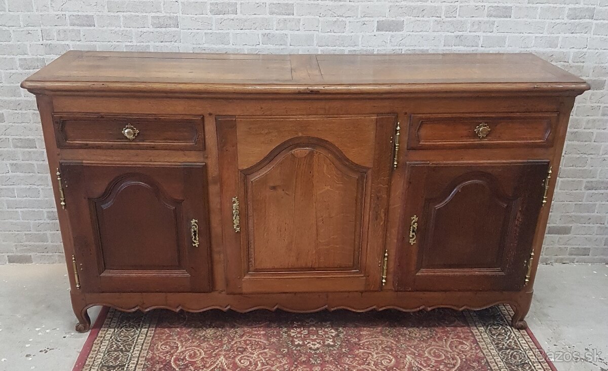 Starožitný nabytok - 7