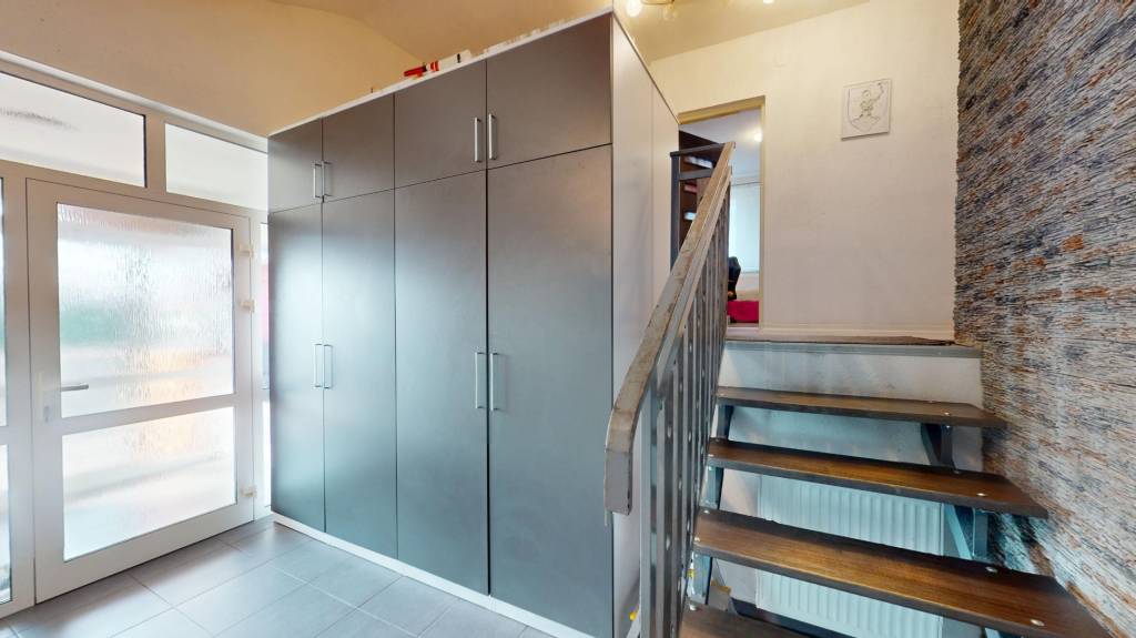 Rodinný dom na pozemku 2200m² s možnosťou ďalšej výstavby (K - 7