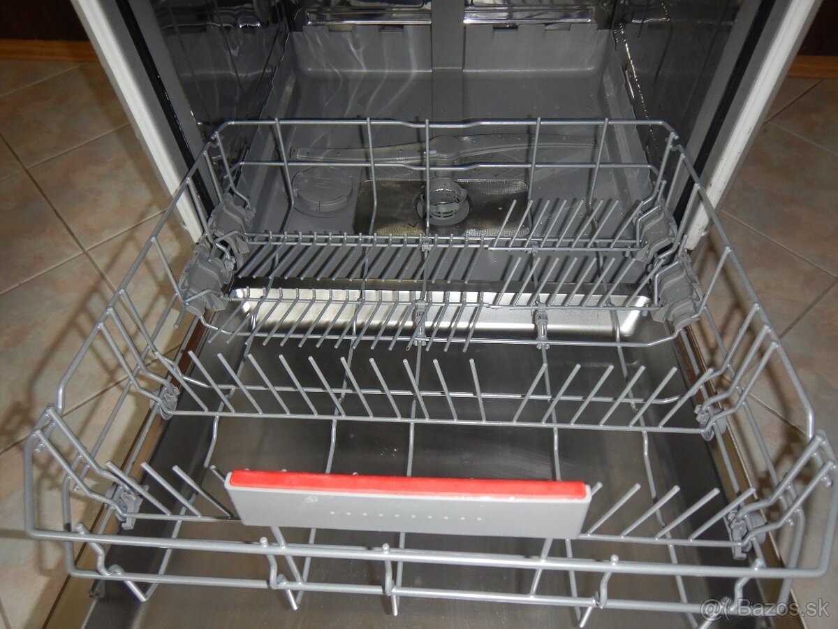 Umývačka riadu BOSCH SMS4EVI14E - 7