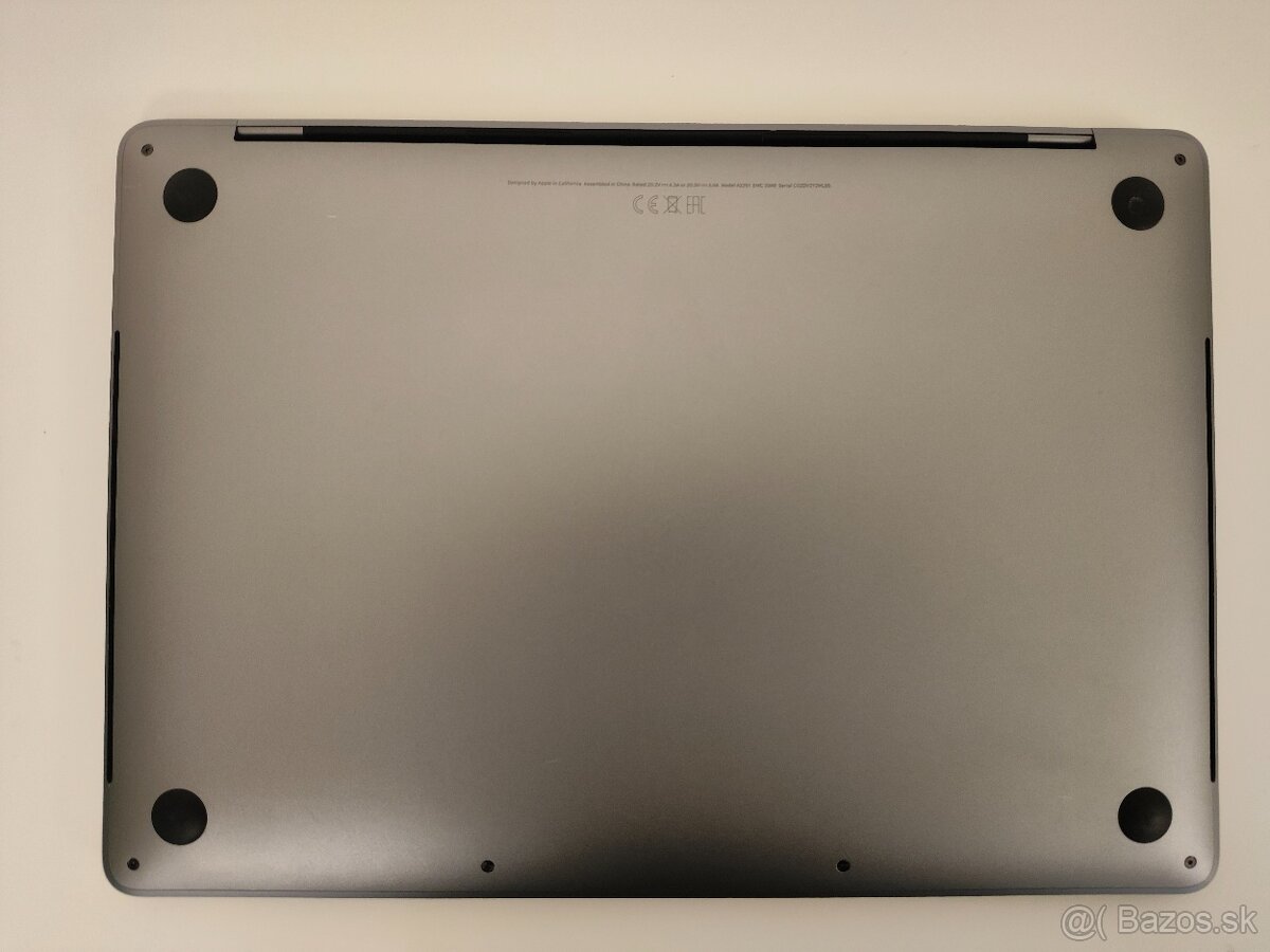 MacBook Pro 2020 | i7 • 32GB • 512GB SSD - 7