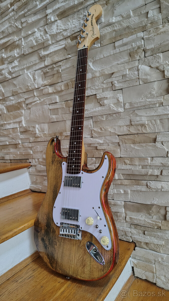 Fender. Squier Standard Fat Stratocaster. 2007. - 7