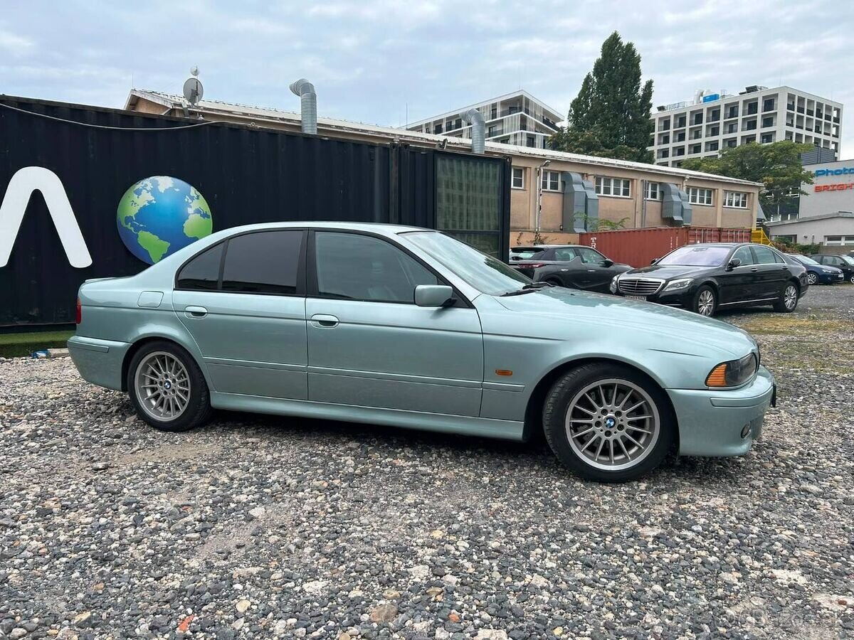 BMW e39 540i, 210kW, 6 stupňový manuál - 7