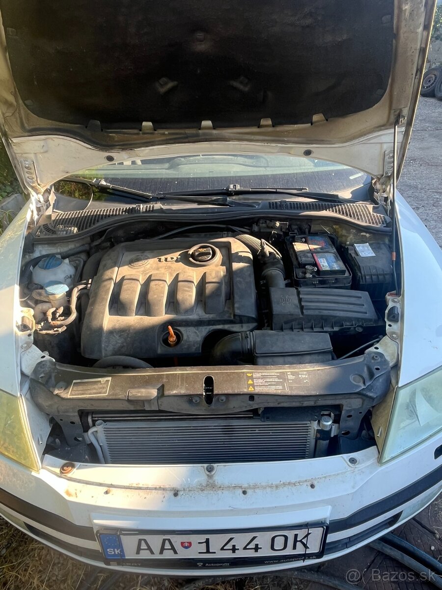 Rozpredám na diely Škoda Octavia II 1.9 TDI 77 kw 6 st autom - 7