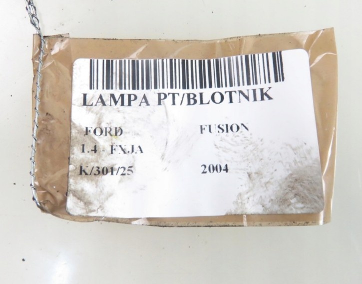 Zadné svetlo na Ford Fusion - 7