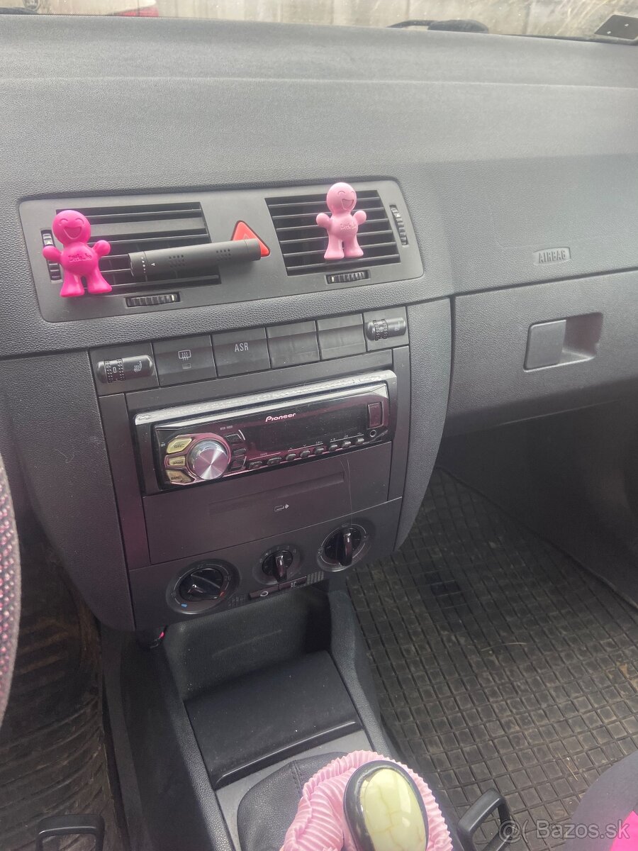 Predám škoda fabia 1.9tdi - 7