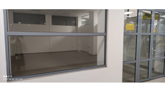 Obchodné priestory 50 m2 v OC na Sekčove - 7