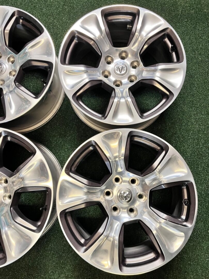 6x139.7 R20 Originál Dodge RAM 1500 model 2022 + senzory - 7