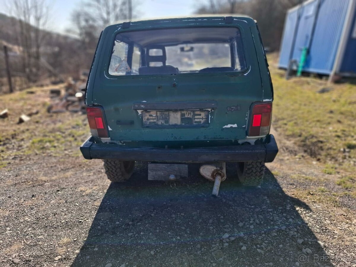 Lada Niva 1.7i - 7