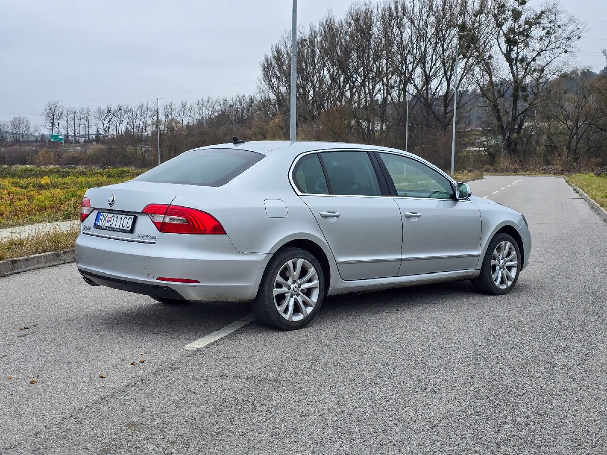 Škoda Superb 2 2.0 TDI, Navigácia, Automatické parkovanie - 7