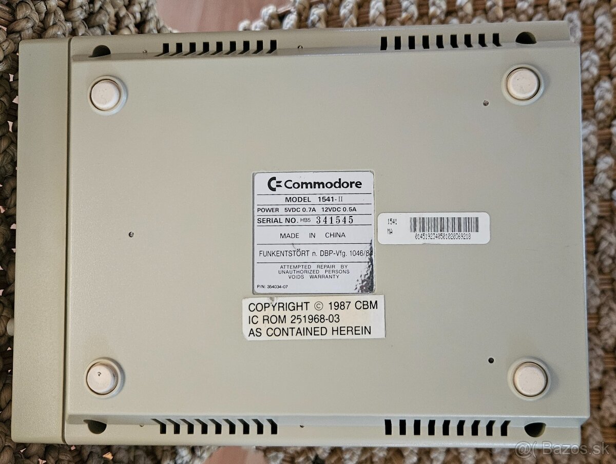 Commodore 1541-II disketová jednotka Commodore 64 renovovaná - 7