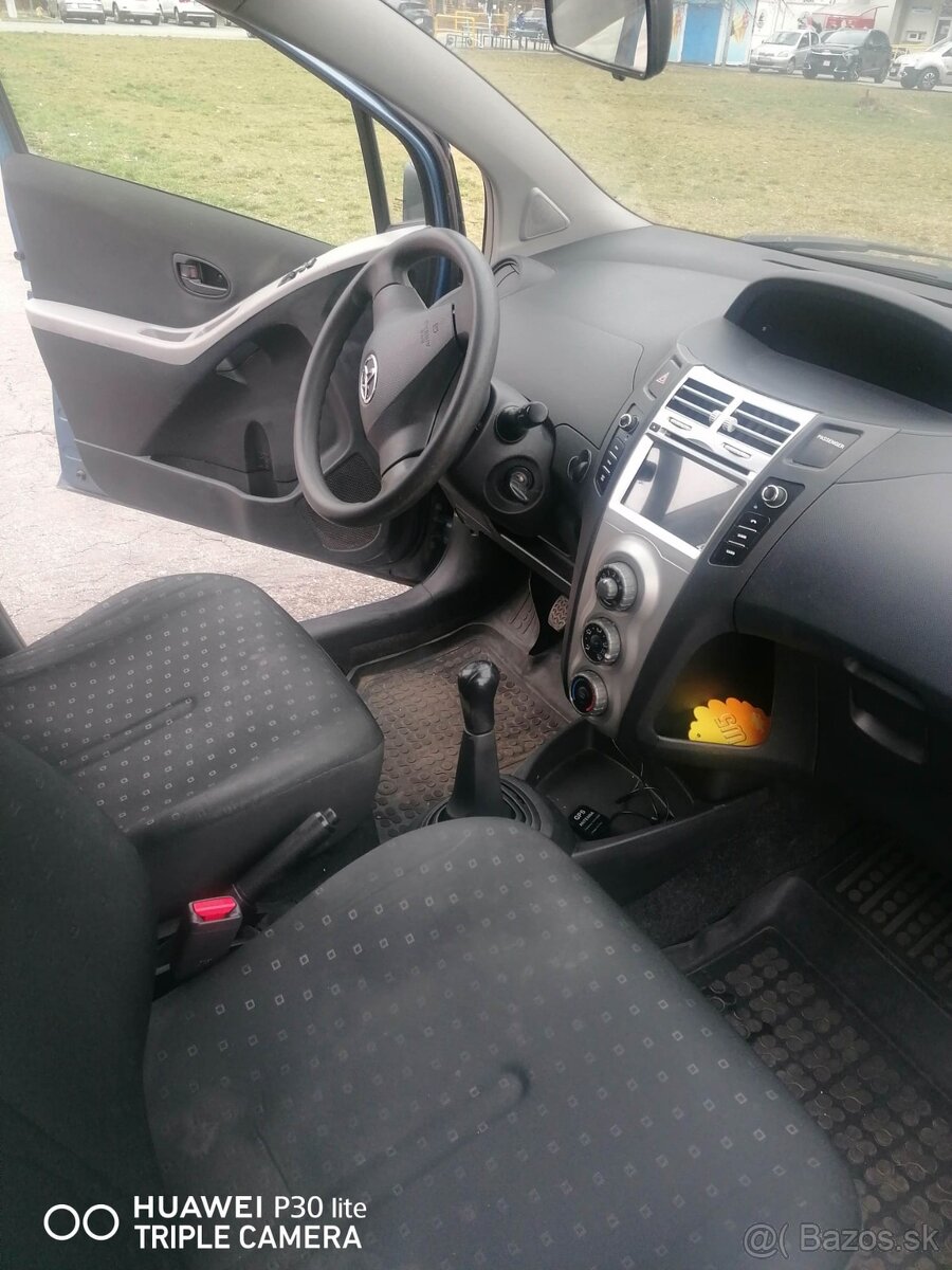 Toyota yaris - 7
