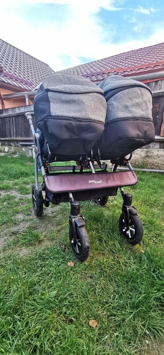 Kočík pre dvojičky - 7