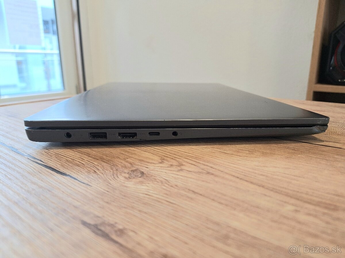 Lenovo IdeaPad 3 - 7