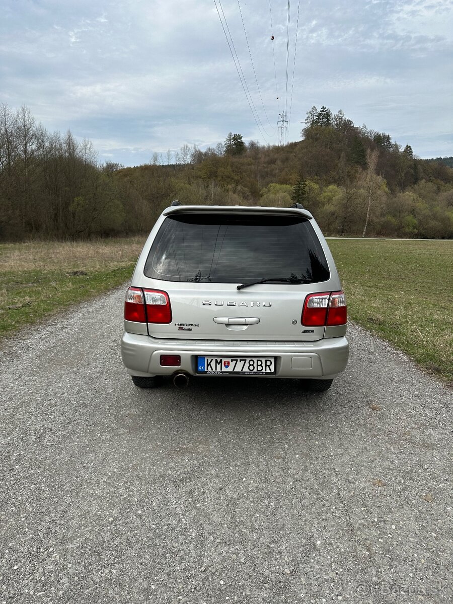 Subaru Forester SF S-turbo 2.0 - 7