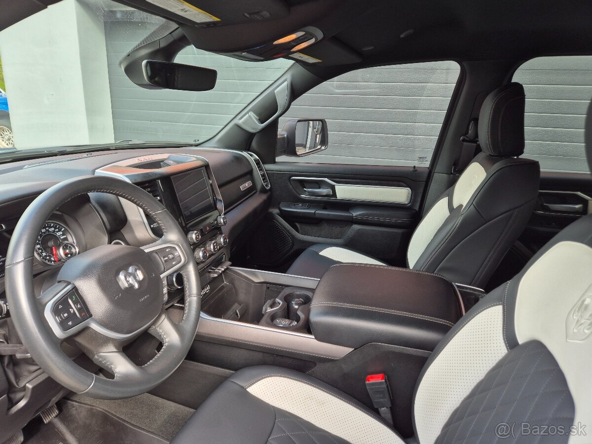 DODGE RAM 1500 5,7 HEMI 2022 44 000 km - 7