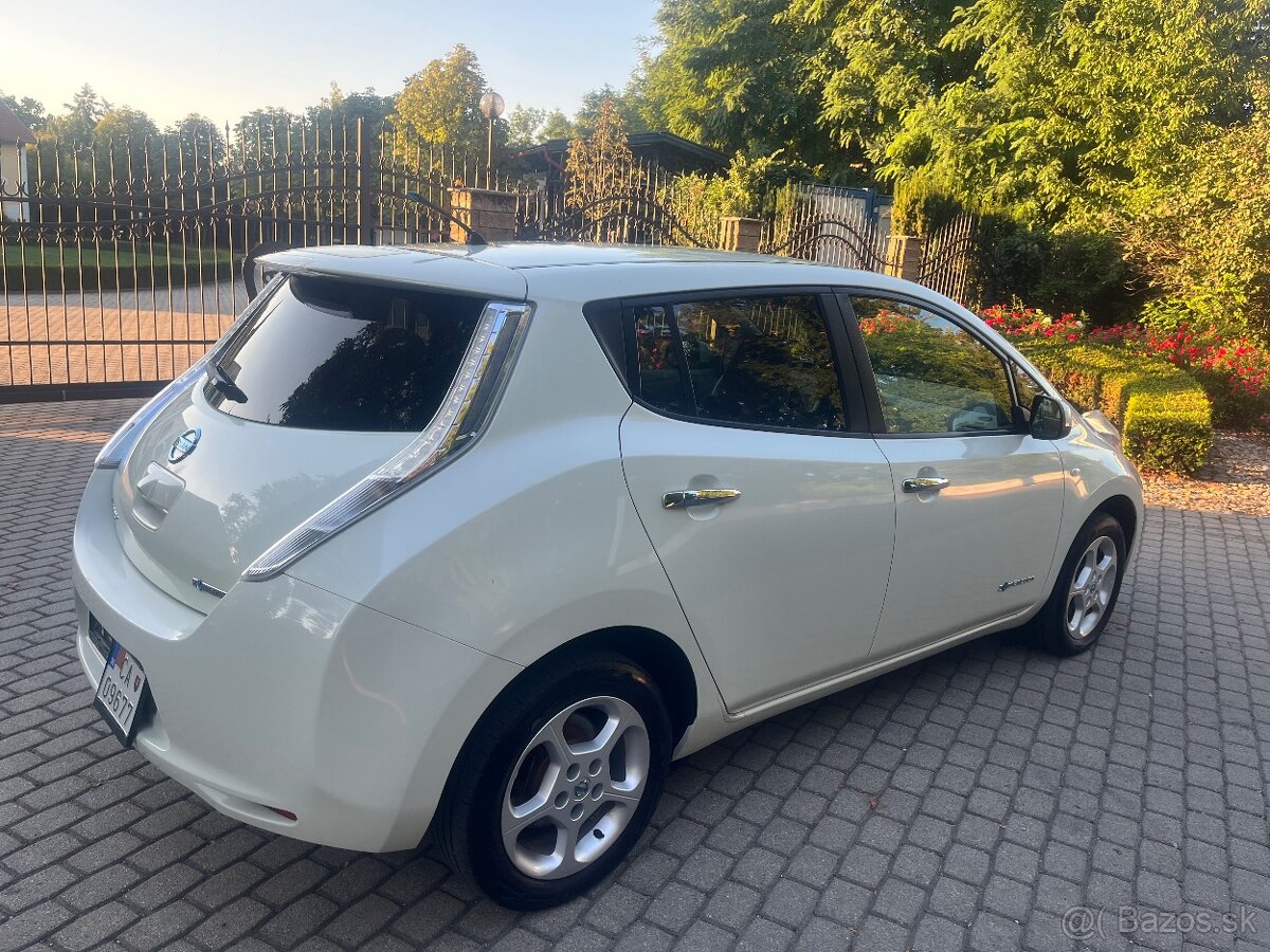 Nissan LEAF Tecna Elektro 80kw, rok 6/2013, biela perleť - 7