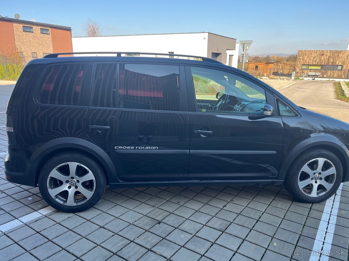 Volkswagen Touran Facelift Cross 1.9tdi - 7
