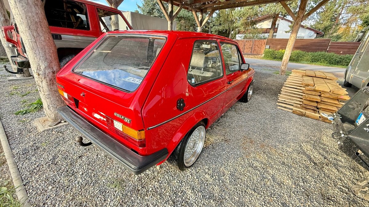 Volkswagen Golf Mk1 1.6D - 7