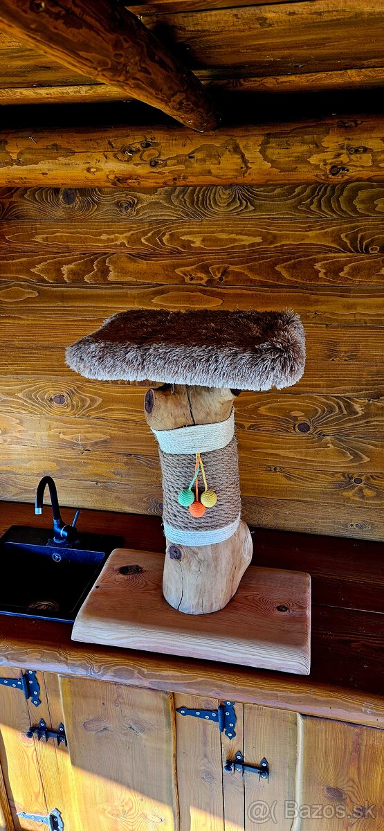 Mačky,škrabadlo pre mačku - 7