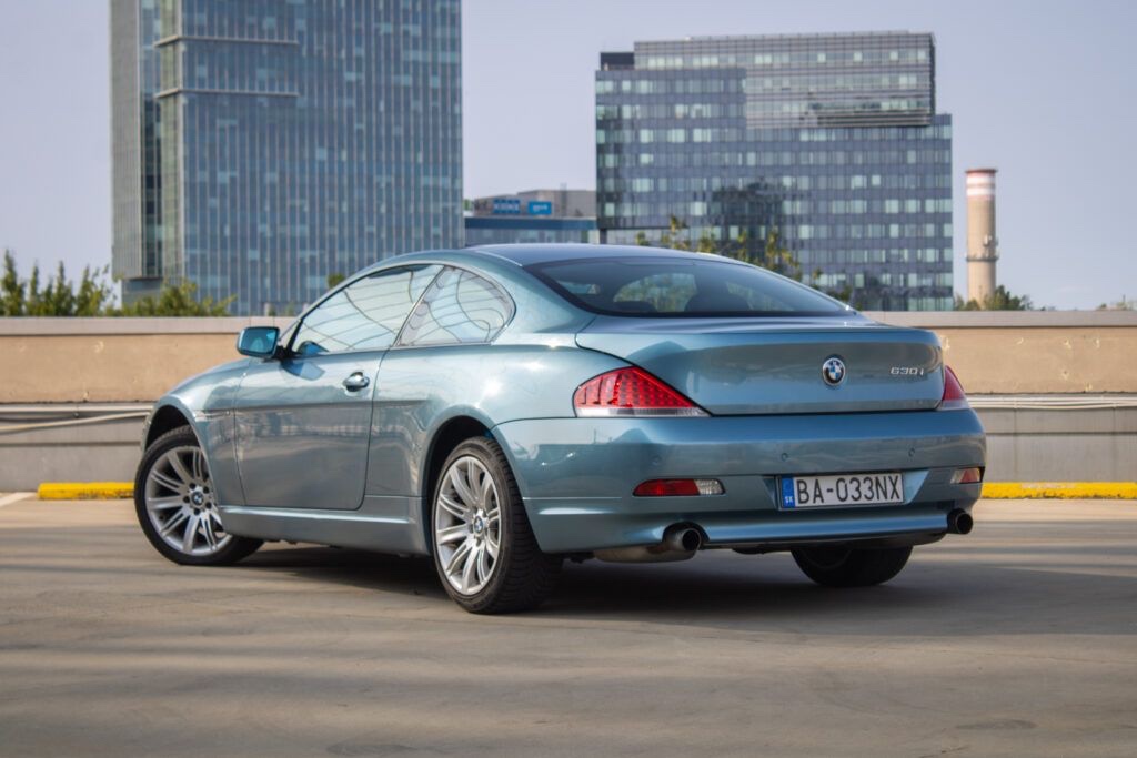 BMW Rad 6 Coupé 630 Ci - 7