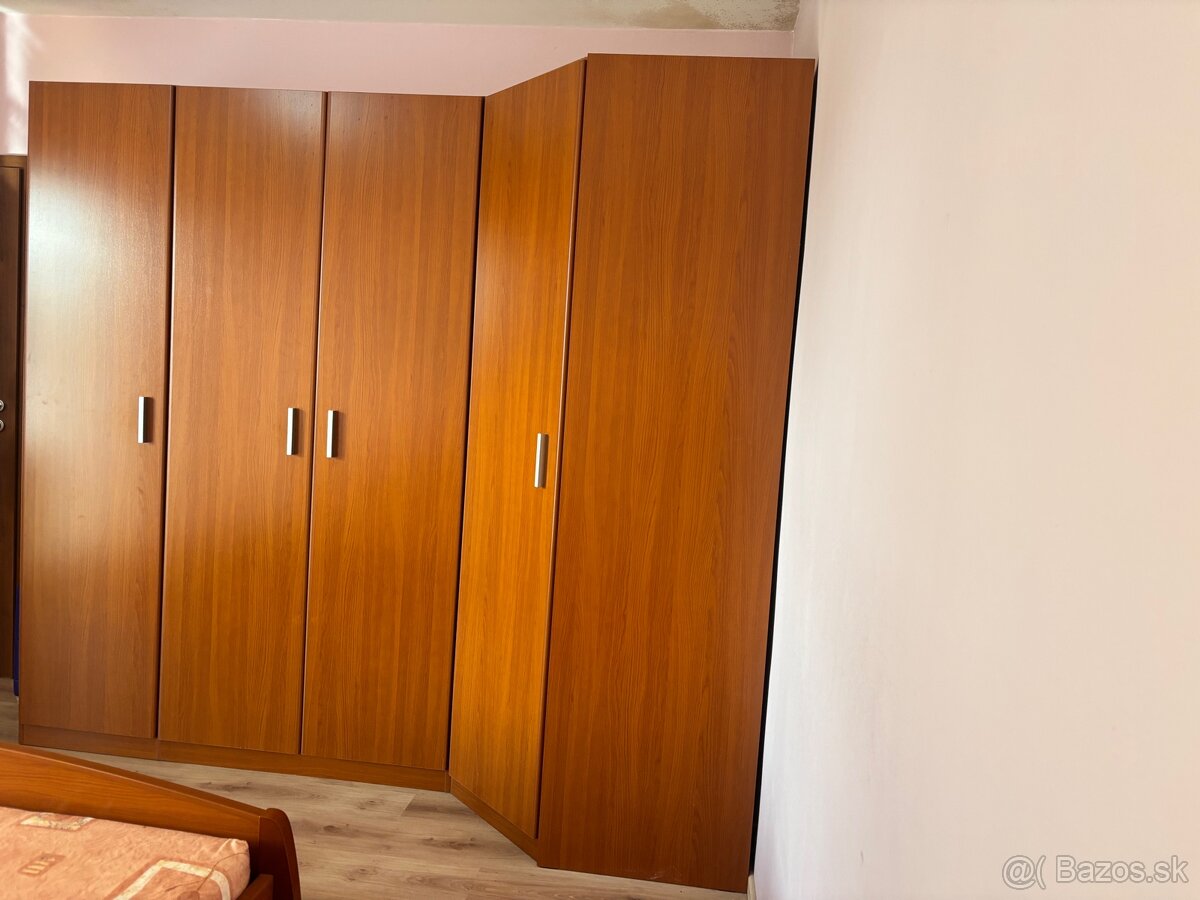 Spálňa nábytok komplet - 7
