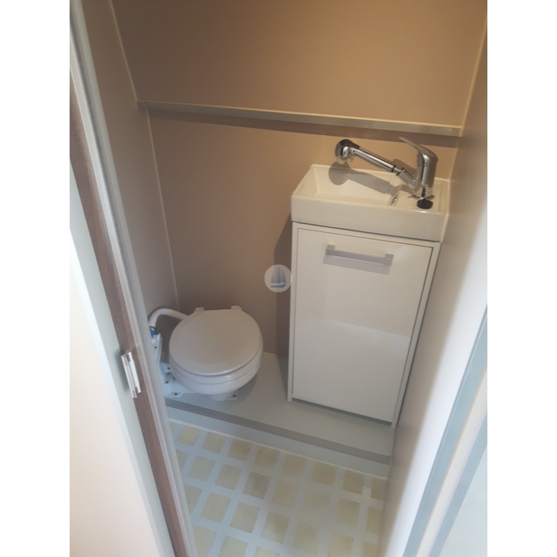 Kabínková hliníková loď - 7